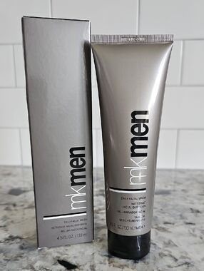 Mary Kay MK Men Daily Facial Wash